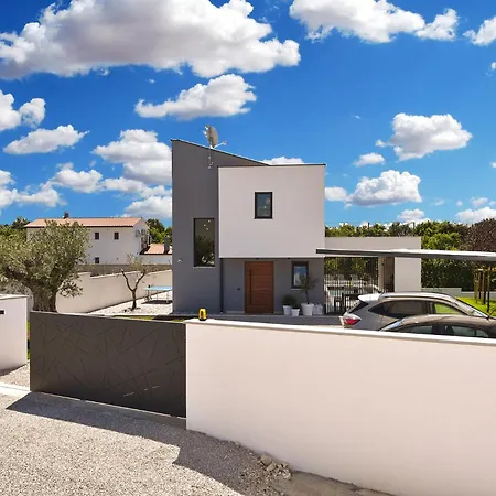 House Lina 2346 Tatil Evi *