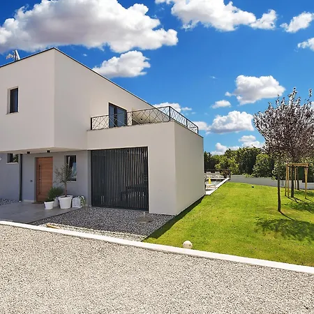 Holiday home House Lina 2346