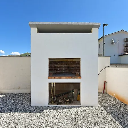 Holiday home House Lina 2346