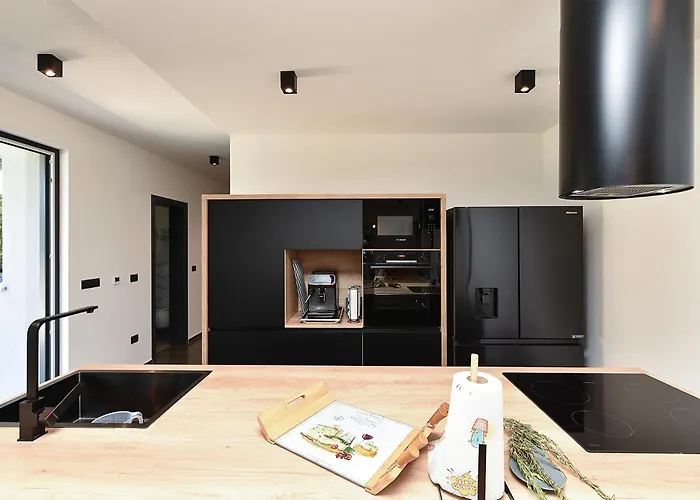House Lina 2346